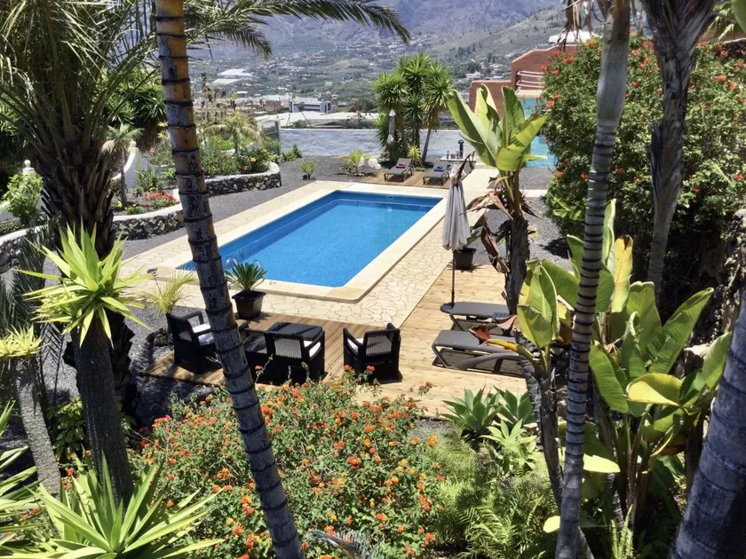 Voll ausgestattete Villa mit Pool und Whirlpool - Image 1