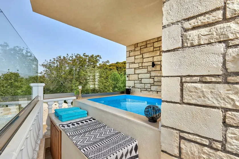 Country House 'Villa 1' with Mountain View, Balcony and Wi-Fi - Image 1