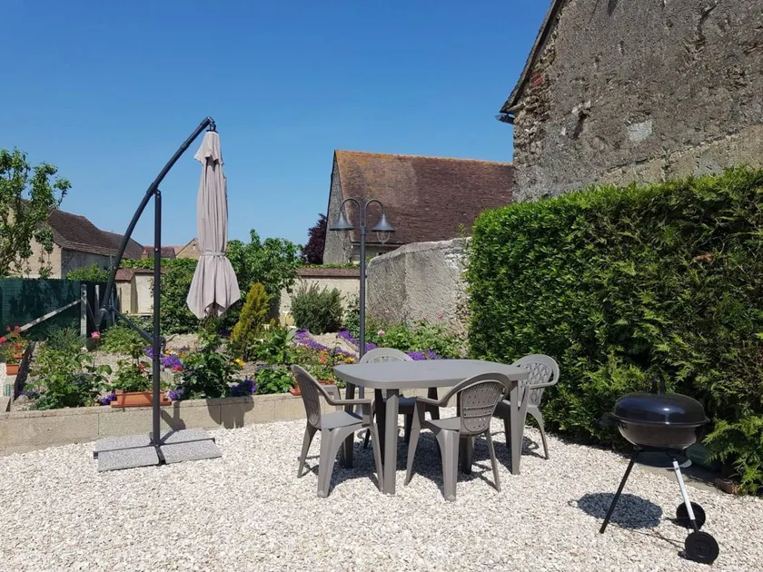 Nice cottage with BBQ - Image 1