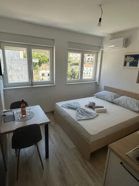 Studio with 1 room for 2 persons - Image 1