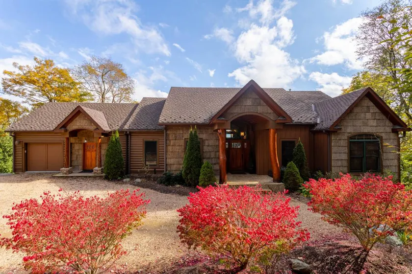 Buckhorn Lodge - Image 1