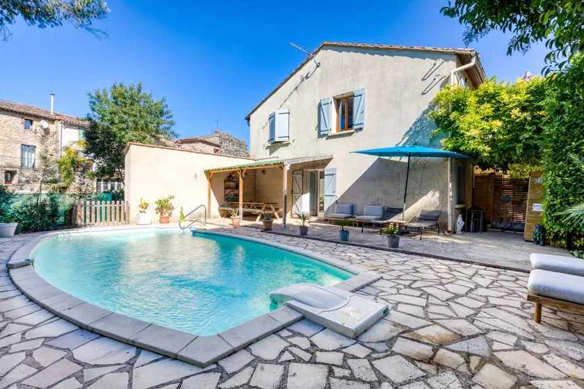 Ferienhaus 'Maison Sur La Mare' mit Bergblick, privatem Pool und WLAN - Image 1