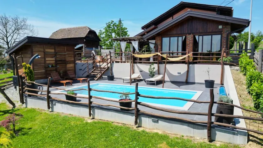 Villa mit beheiztem Pool, Garten und Terrasse | Hunde erlaubt - Image 1
