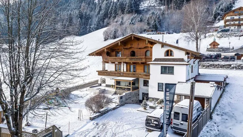 Apartment with 3 bedrooms for 8 persons - Image 1