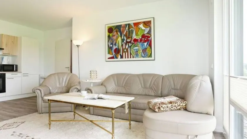 Family-oriented pleasant flat with terrace | Close to the beach - Image 1