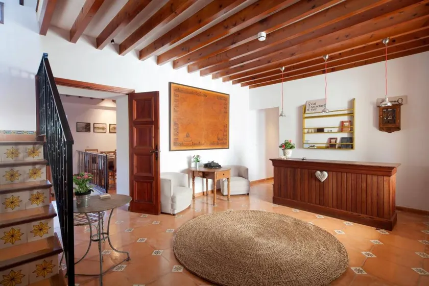 Aparthotel with pool, garden & terrace | Mountain view - Image 1