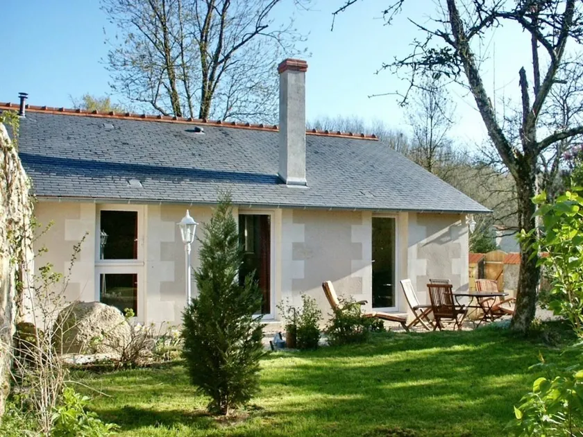 Cottage with garden & barbeque - Image 1