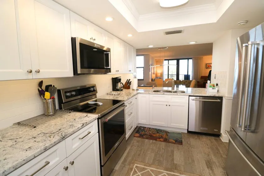 Premium, Remodeled Direct Oceanfront Two Bedroom Condo--Barefoot Trace 207 - Image 1