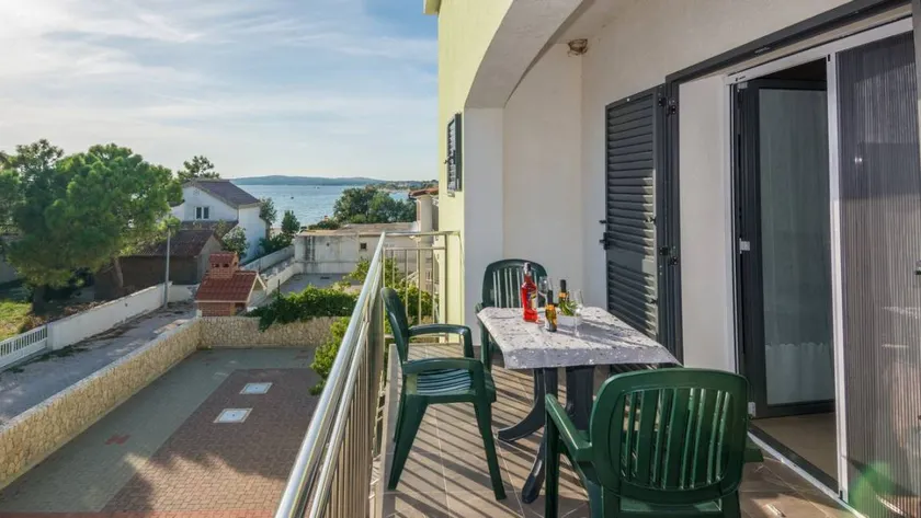 Children-friendly wonderful flat with garden & barbecue | Sea view - Image 1