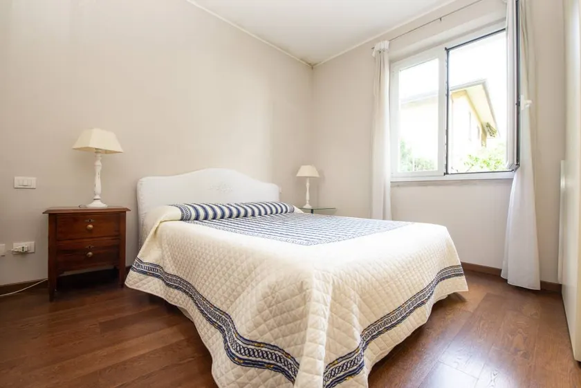Magnífica habitación en casa de familia | Admite mascotas - Image 1