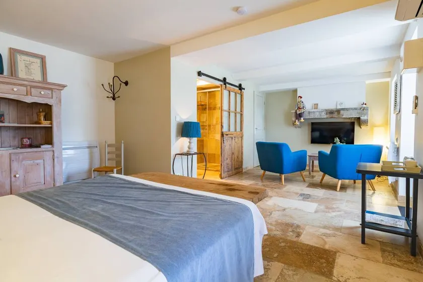 Bed and breakfast with garden & terrace | Garden view - Image 1
