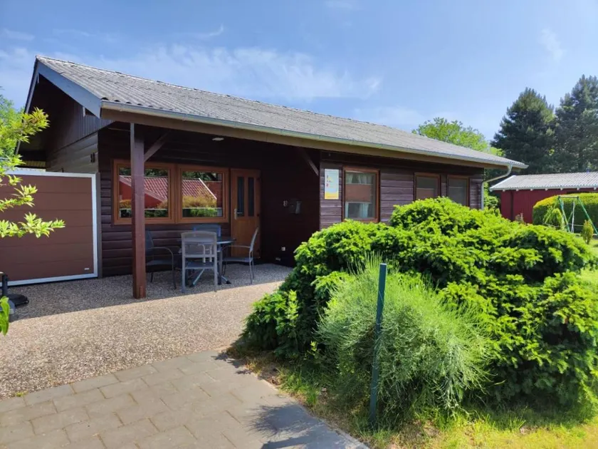 Children-friendly house with garden, terrace & BBQ | Close to the beach | Dogs allowed - Image 1