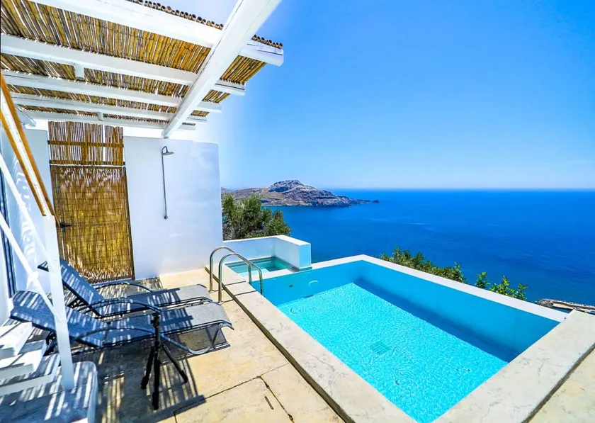 Fully equipped nice house with private pool, BBQ & garden | Sea view - Image 1