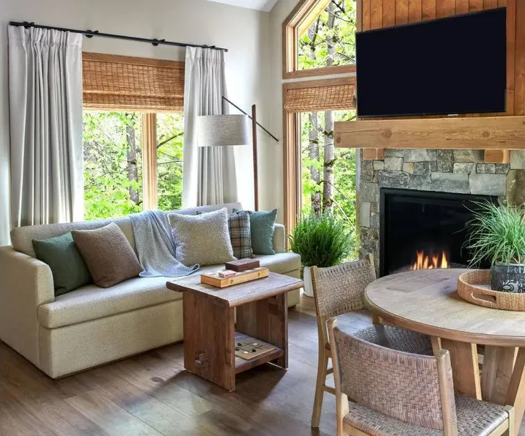 Children-friendly ample cabin with barbecue & pool | Golf view - Image 1
