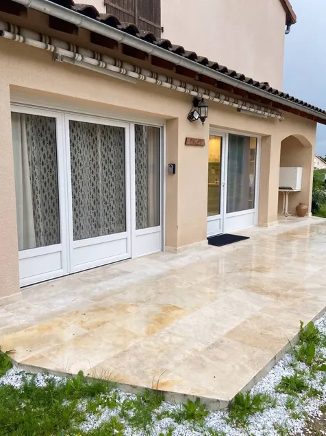 Appartement de vacances avec terrasse et barbecue - Image 1