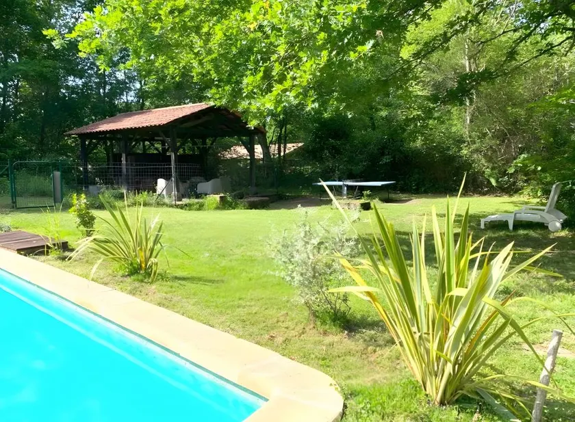 Family-oriented cottage with garden, barbeque & pool | Garden view | Suitable for remote work | Pets allowed - Image 1