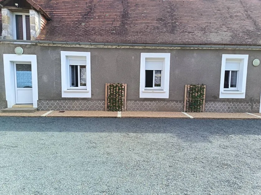 Charming Rural Getaway with WiFi, BBQ, and Baby Equipment in Dordogne - Image 1