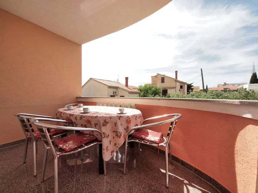 Apartment with BBQ | Garden view - Image 1