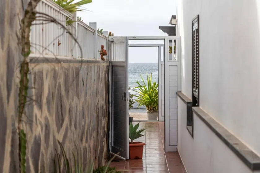Fully equipped nice flat with terrace | Close to the beach - Image 1