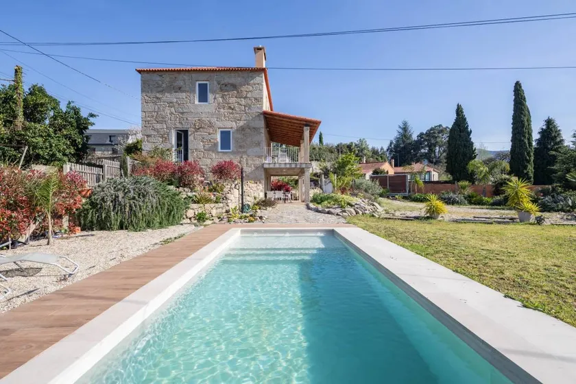 Casa con piscina privata, terrazza e giardino | Vista sulla montagna | Perfetta per il lavoro da remoto - Image 1