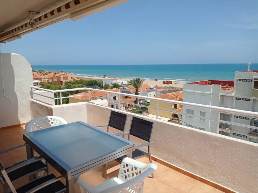 Flat with garden & terrace | Next to the beach - Image 1