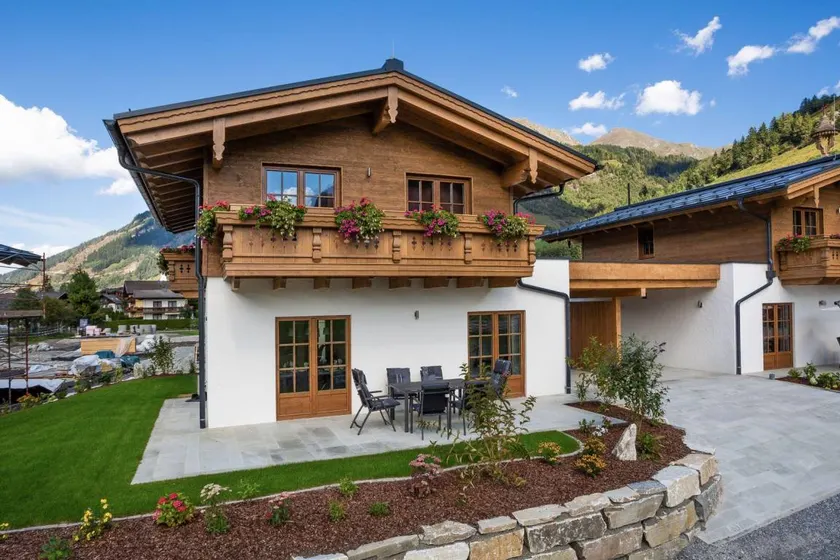 Holiday home with garden, terrace & sauna - Image 1