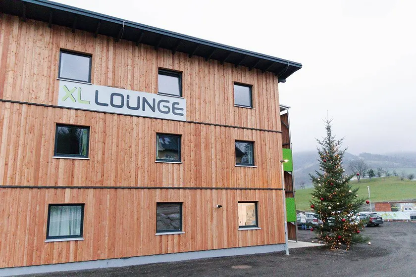 Wonderful motel with terrace - Image 1