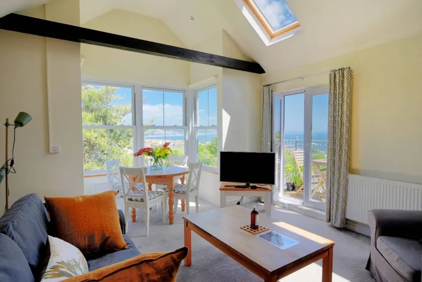 Cottage | Beach view - Image 1