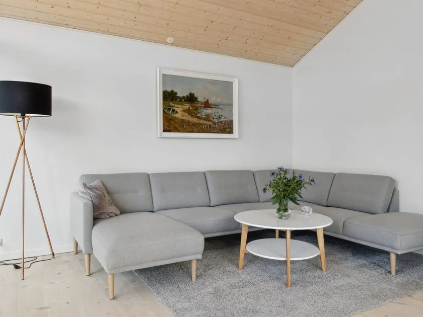 Family-friendly pleasant house with terrace & barbecue | Next to the beach - Image 1