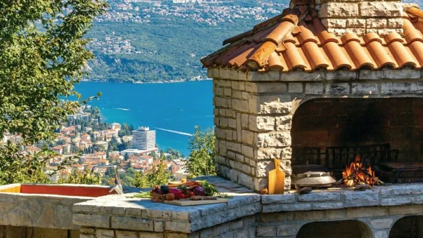 Legato apartman Opatija-Veprinac by Villas Guide - Image 1