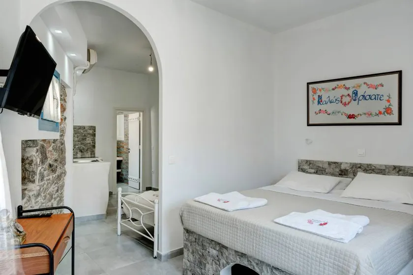 Flat with terrace & garden | Mountain view - Image 1