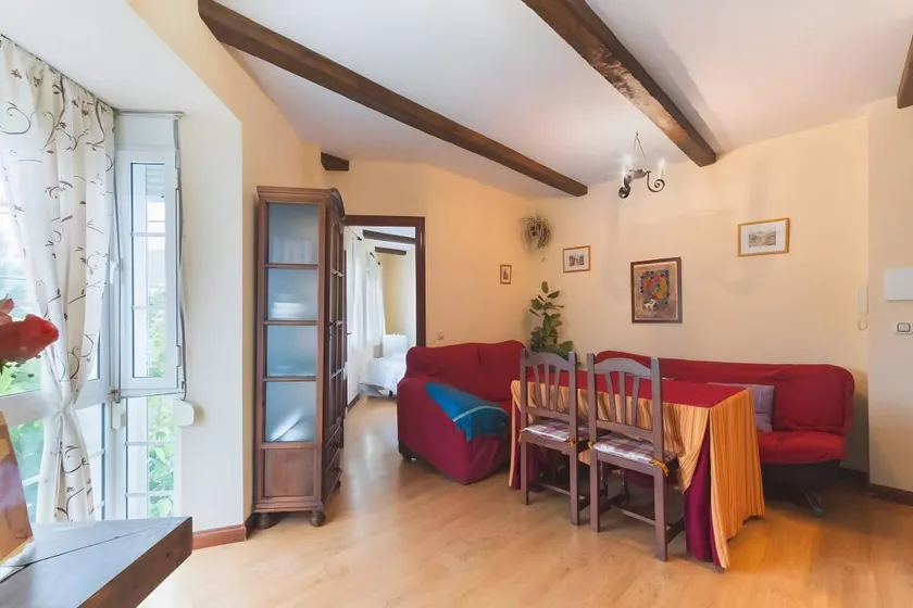 Apartment | Mountain view - Image 1