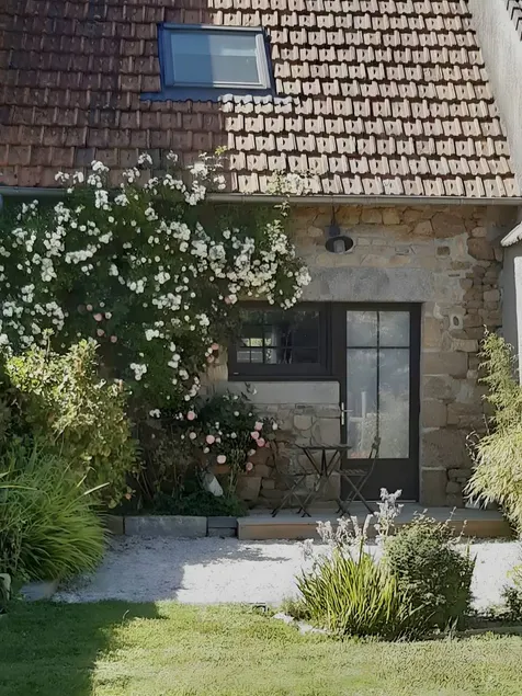 House with terrace, garden & BBQ | Garden view - Image 1