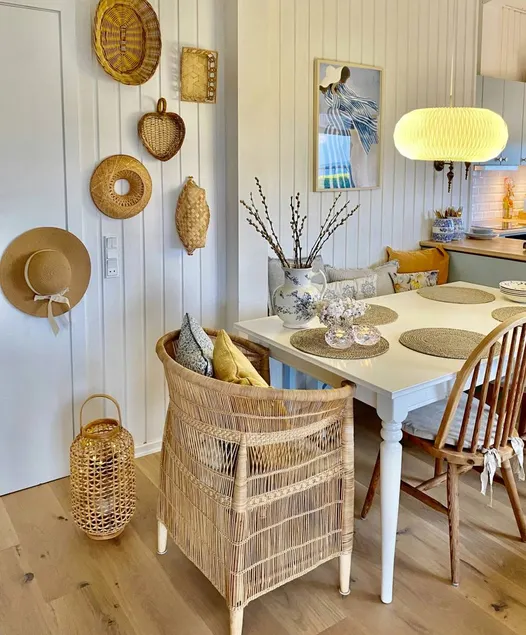 Holiday home with garden, terrace & BBQ | Sea view | Perfect for remote work - Image 1