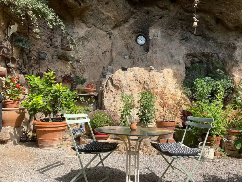 Nice house with garden & terrace | Mountain view - Image 1