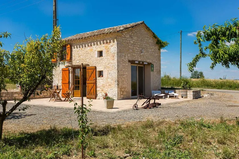 Ferienhaus mit beheiztem Pool, Grill und Terrasse - Image 1