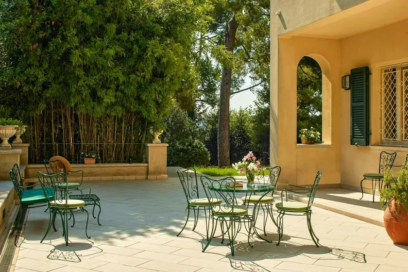 Maison de vacances adaptée aux familles avec terrasse, jardin et piscine privée | Vue mer | Adaptée au travail à distance | Avec animaux autorisés - Image 1