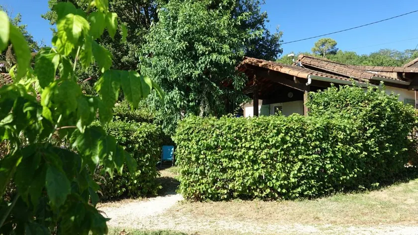 Family-oriented gite with pool, terrace & BBQ | Nature view | Pets allowed - Image 1