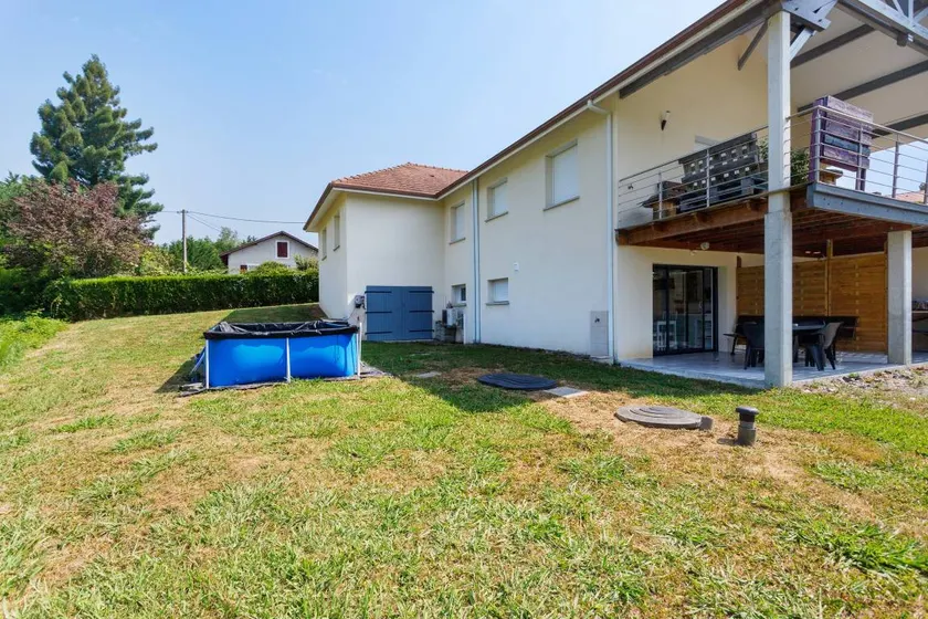 T2 Antipuyou Apartment – Private Terrace, Wi-Fi & Air Conditioning - Image 1