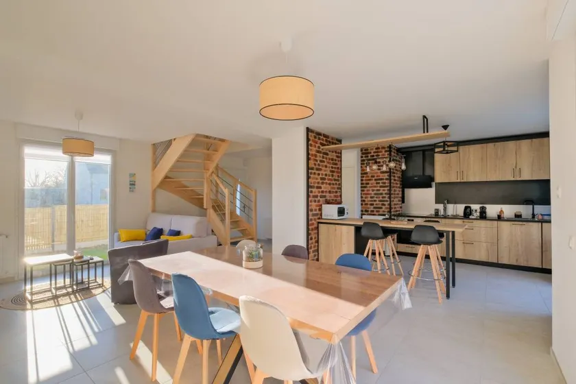 Family-oriented nice house with barbeque, garden & terrace - Image 1