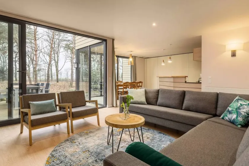 Mobile home with terrace, hot tub & garden | Next to the beach | Pets are welcome - Image 1