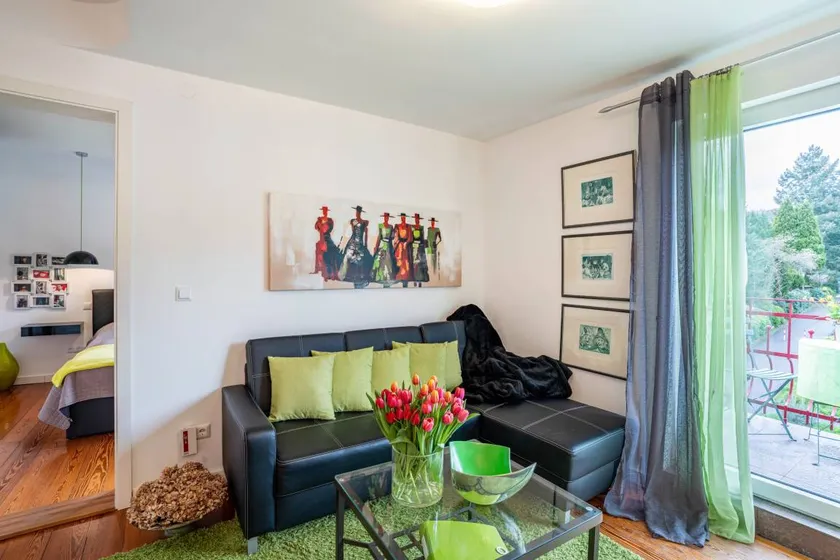 Pet-Friendly Holiday Apartment 'Lichtentaler Allee' with Balcony and Wi-Fi - Image 1