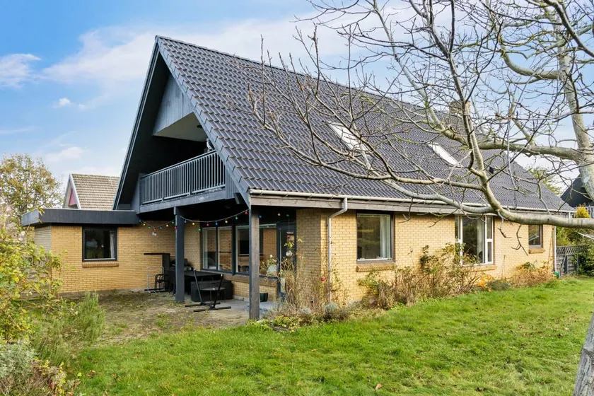Familienfreundliche schöne Villa mit Garten und Grill - Image 1