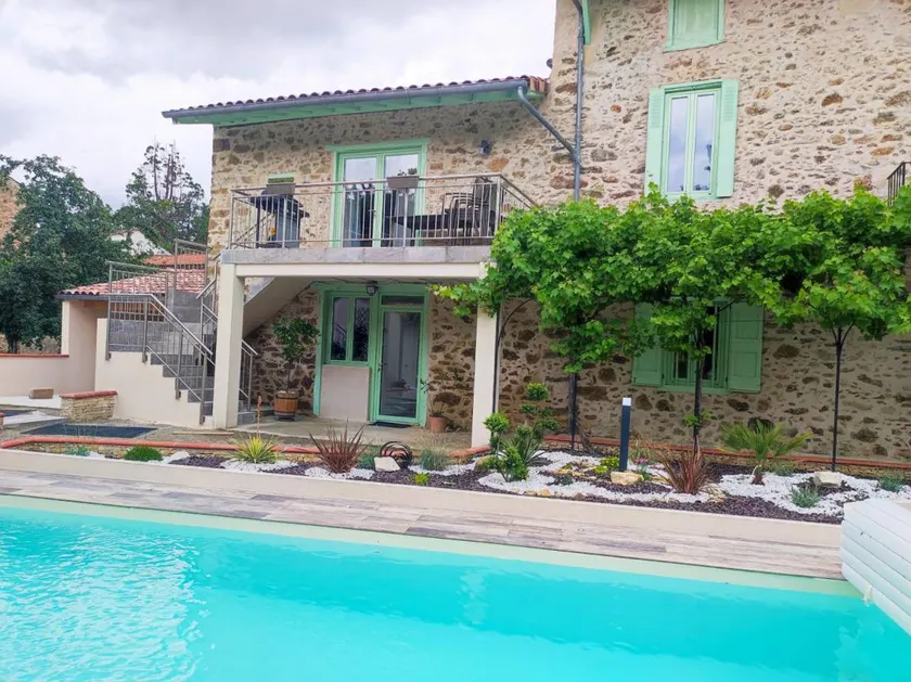 Gite with terrace, garden & barbecue - Image 1