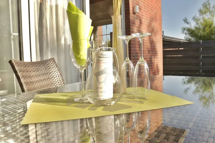 Child-friendly pleasant holiday apartment with terrace | Beach nearby - Image 1