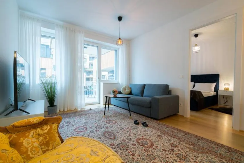 Apartment with sauna - Image 1