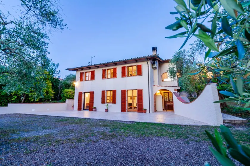 Charmante villa conviviale et familiale avec terrasse, jardin et piscine privée | Vue nature | Avec animaux autorisés - Image 1