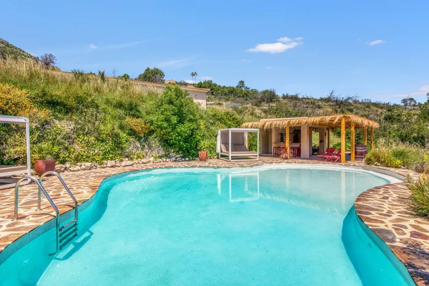 Maison avec jardin, barbecue et terrasse | Vue montagne | Idéale pour le télétravail - Image 1