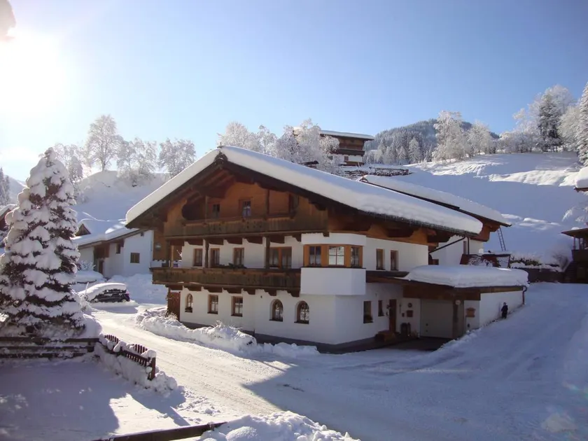 Family-friendly flat | Mountain view | Ski nearby - Image 1