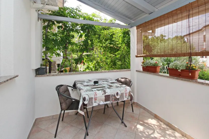 Studio with terrace - Image 1